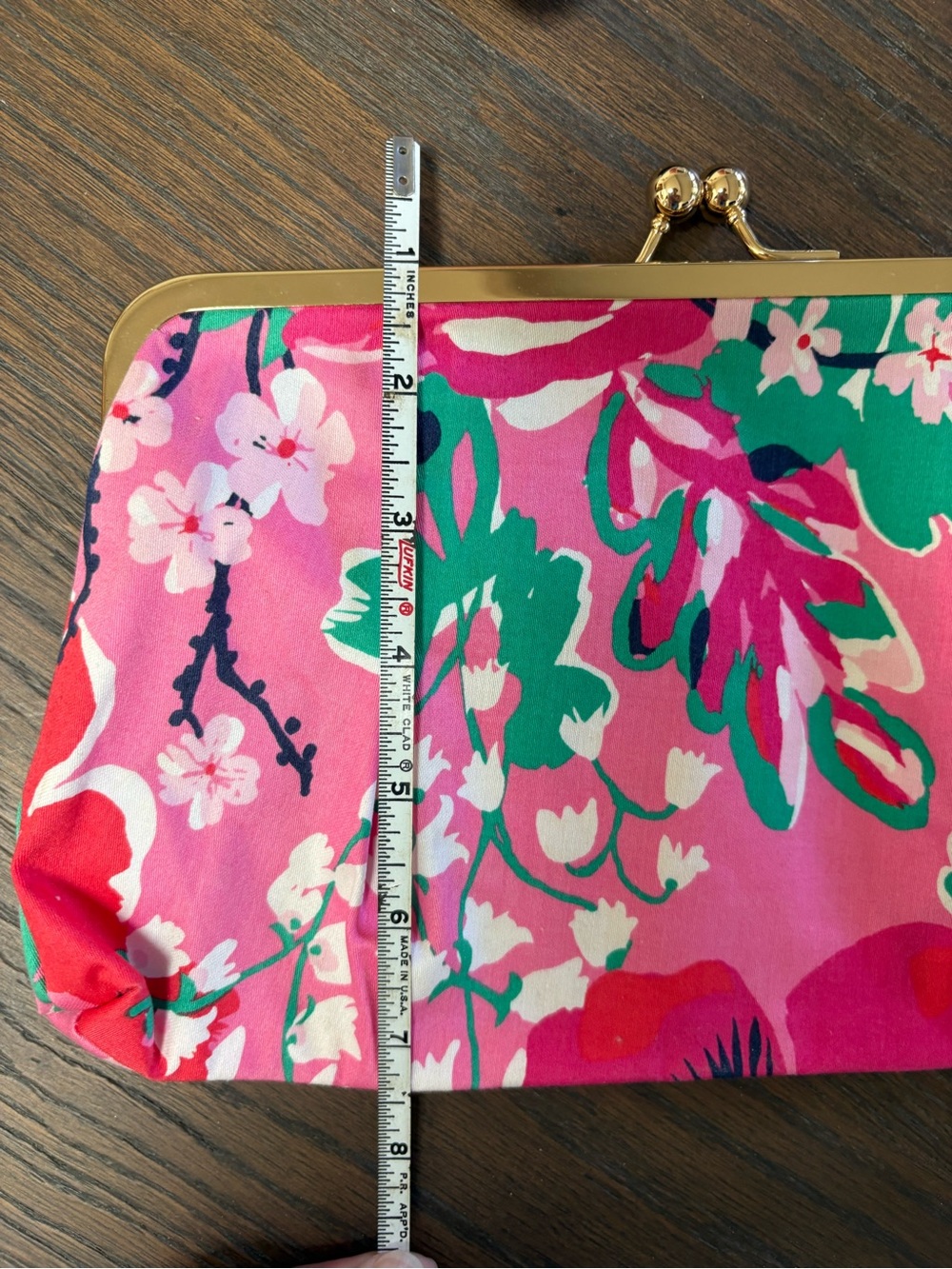 NWT Lilly Pulitzer Clutch in Hotty Pink A Thing Called Love - Picture 5 of 6